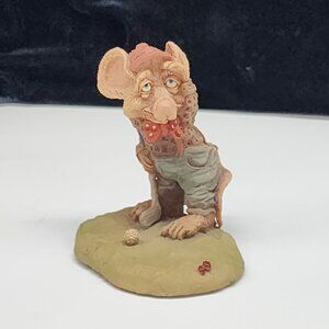Frumps Melvin Golfing Rat Mouse Figurine D Harris D&D Studio Collectible VTG